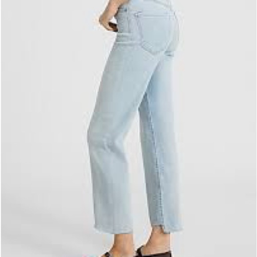ExpressHigh rise light wash with raw step hem size 14
